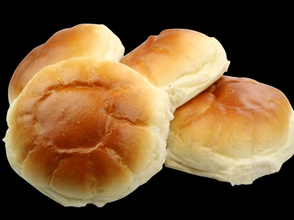 Witte bolletjes per 4 st.